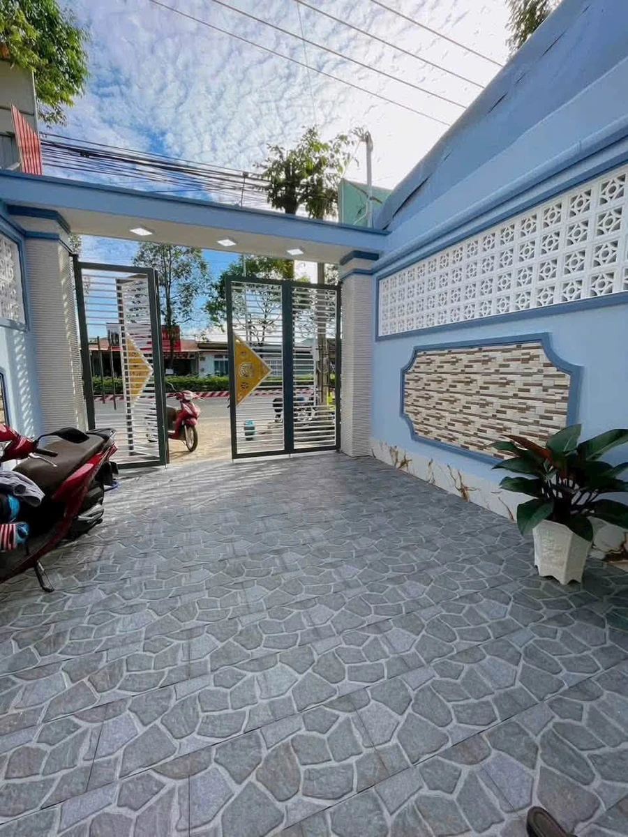 Bán nhà mặt tiền Nguyễn Chí Thanh, 3PN, 104m², 4.19 tỷ - Ảnh thu nhỏ 3