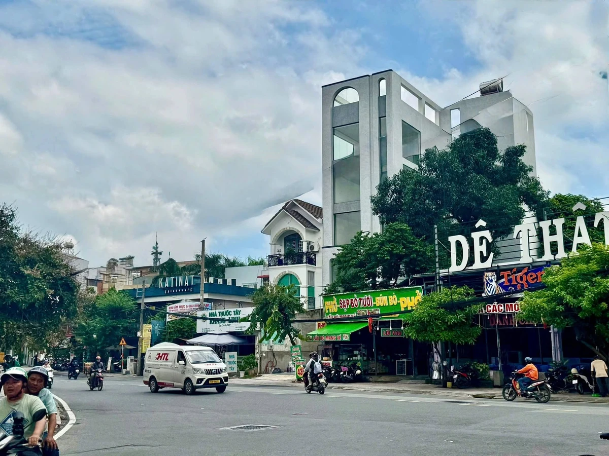 Bán tòa nhà mặt tiền Hoàng Diệu 2, Thủ Đức, 225,6m², 65 tỷ - Ảnh 1