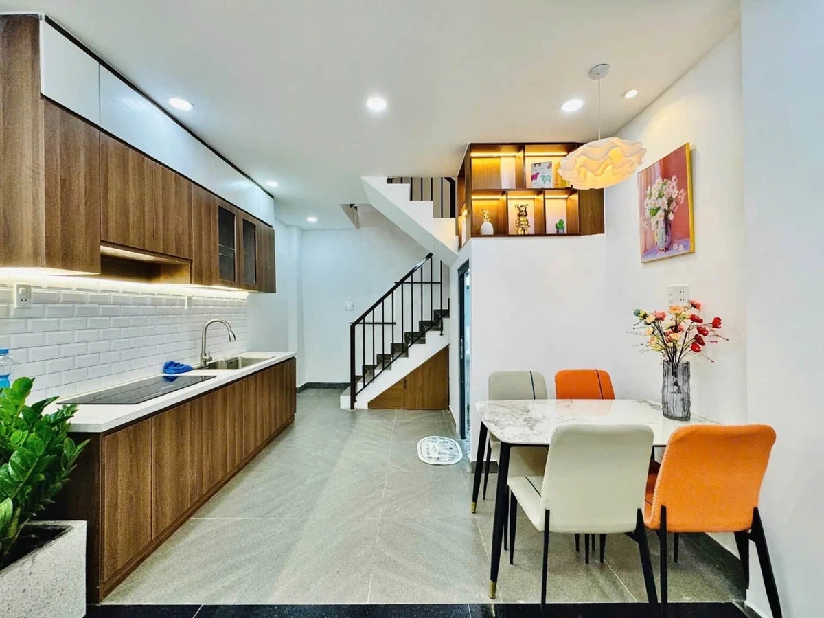 Bán nhà hẻm xe hơi 3 tầng 30m² gần cầu Bông, Bình Thạnh, giá 5,69 tỷ - Ảnh thu nhỏ 5