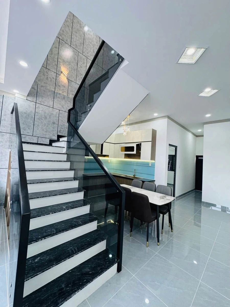 Bán nhà 1 trệt 1 lầu 3 PN, 69m², Bến Cát, Bình Dương, 2,33 tỷ - Ảnh thu nhỏ 4