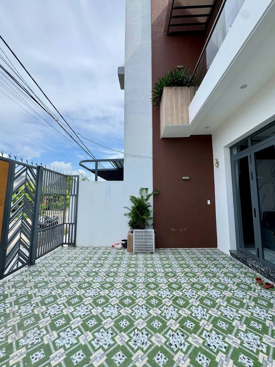 Bán nhà mặt tiền Chế Lan Viên Rạch Giá 99m² 3.65 tỷ - Ảnh thu nhỏ 3