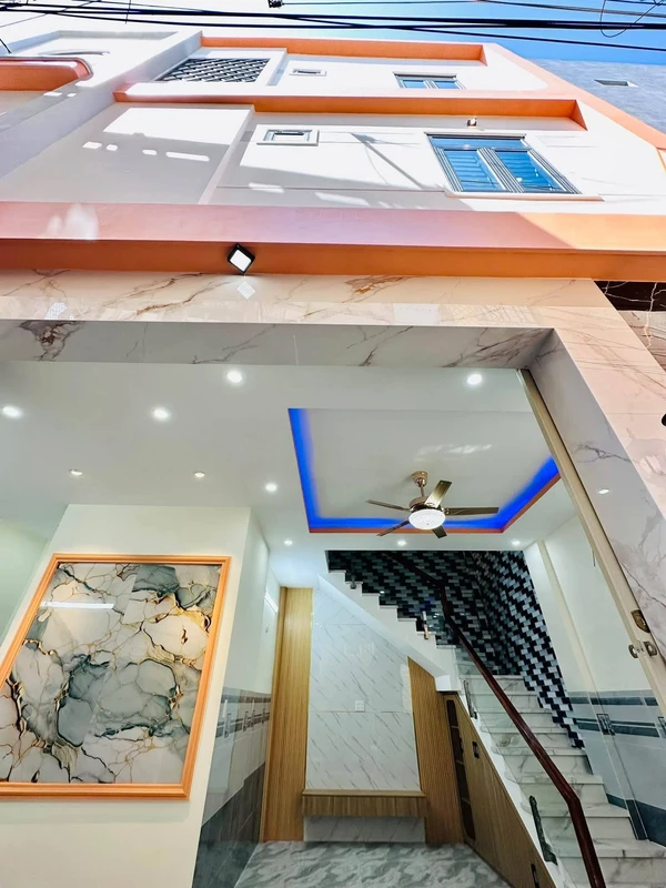 Bán nhà hẻm 40m2 3 phòng ngủ Xuân Diệu Quy Nhơn