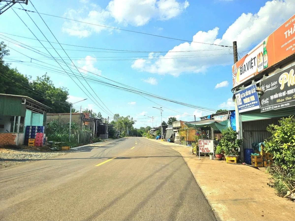 Bán 1.000m2 đất ngang 12m giá hơn 100 triệu nguyên lô tại Hớn Quản - Ảnh thu nhỏ 3