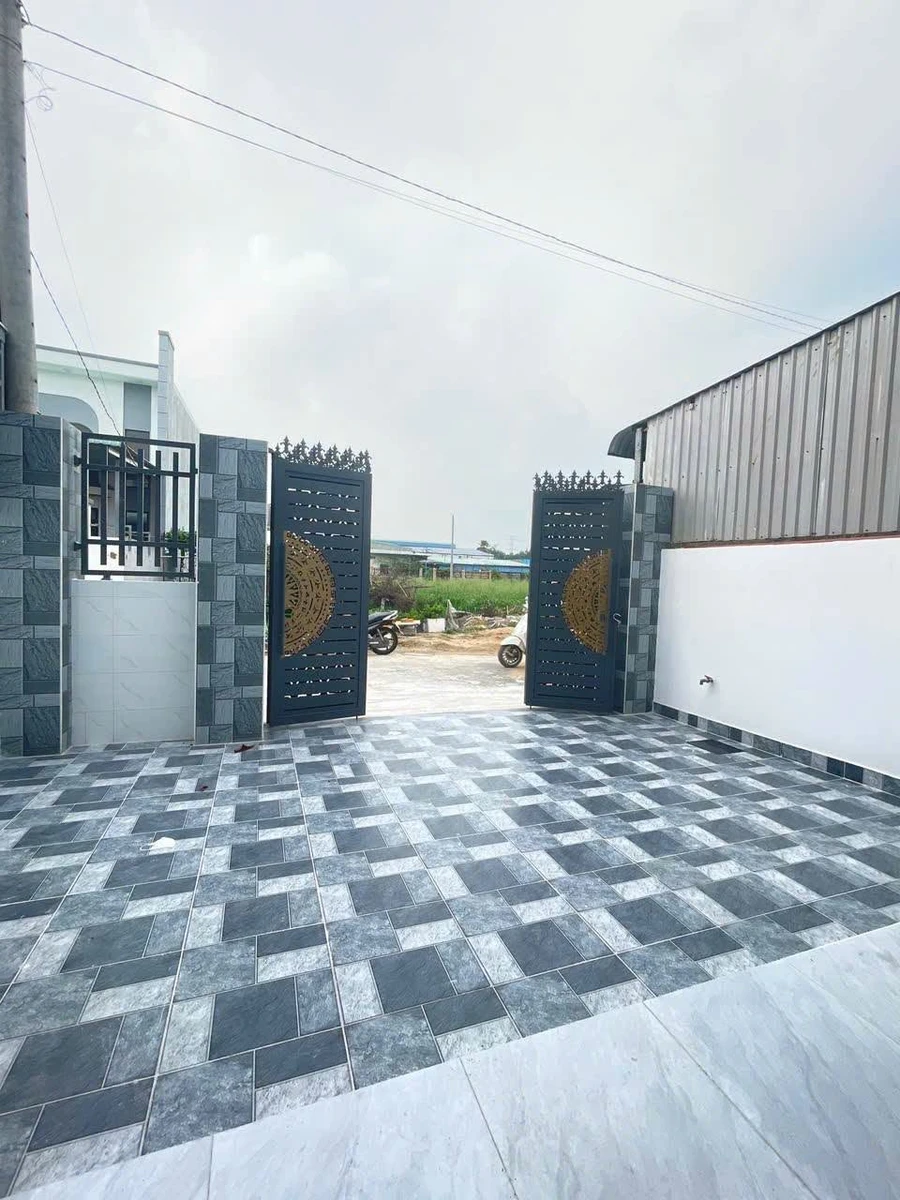 Bán nhà gác 3 phòng ngủ 102m2 gần tái định cư Bình Minh - Ảnh thu nhỏ 3