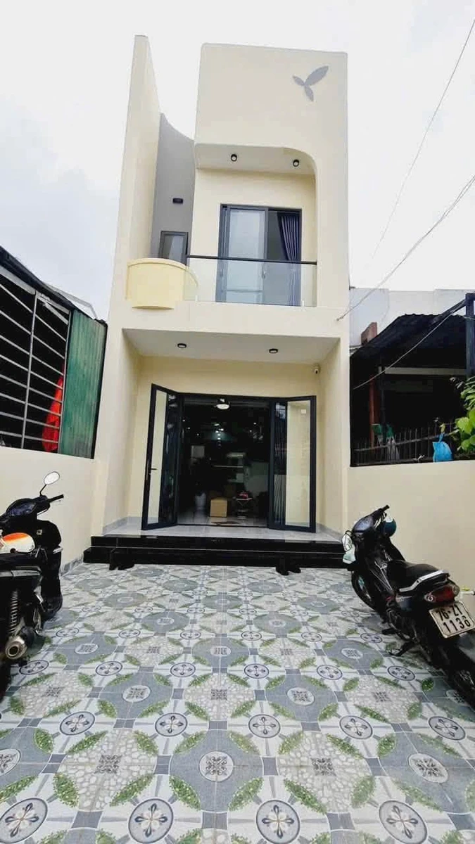 Bán nhà 2 mê mặt tiền Lê Văn Sỹ 92m² Quận 5 - Ảnh 1