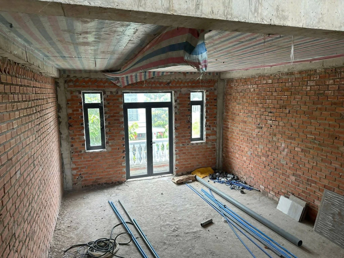 Bán nhà thô 75m² 2 lầu 1 trệt Long Nguyên, Bình Tân - Ảnh thu nhỏ 2