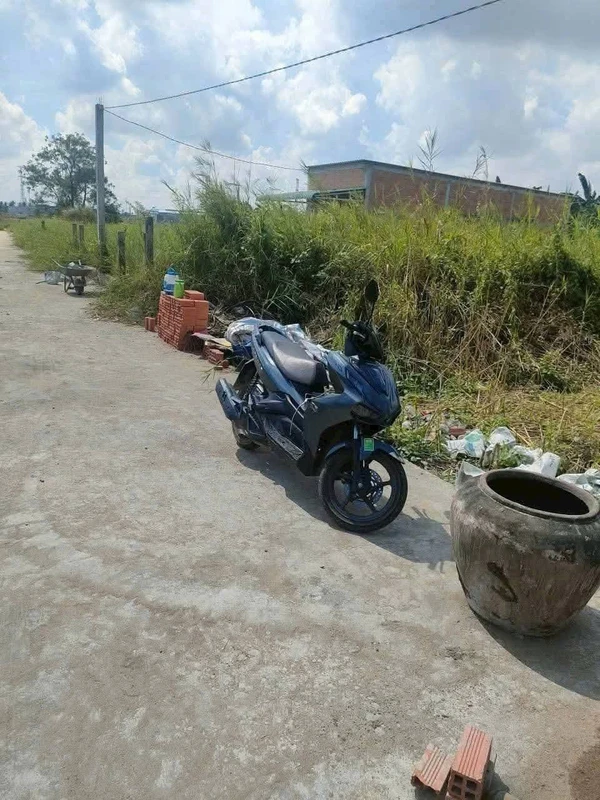 Bán nền đất full thổ cư mặt tiền 100m², Thủ Thừa