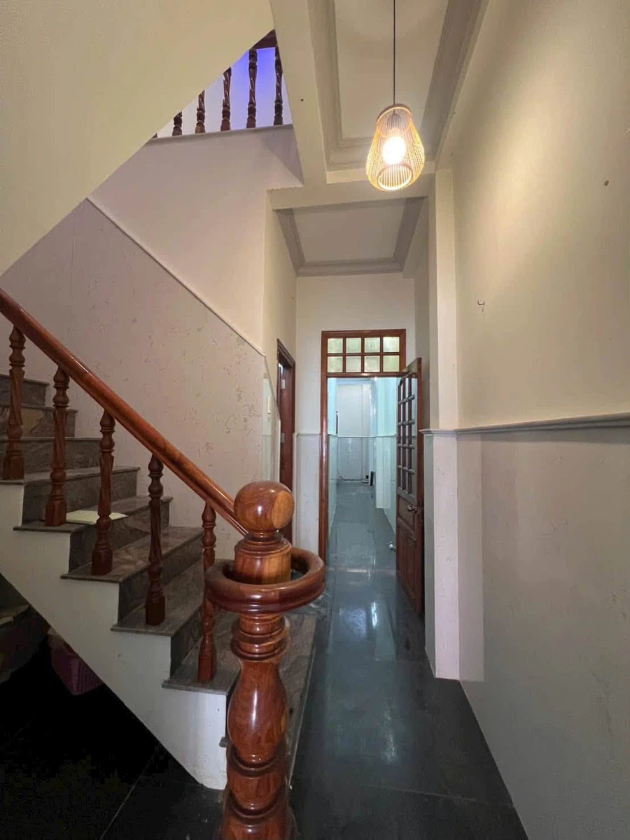 Bán nhà lầu mặt tiền kinh doanh Tuyên Quang Phan Thiết 80m2 - Ảnh thu nhỏ 3