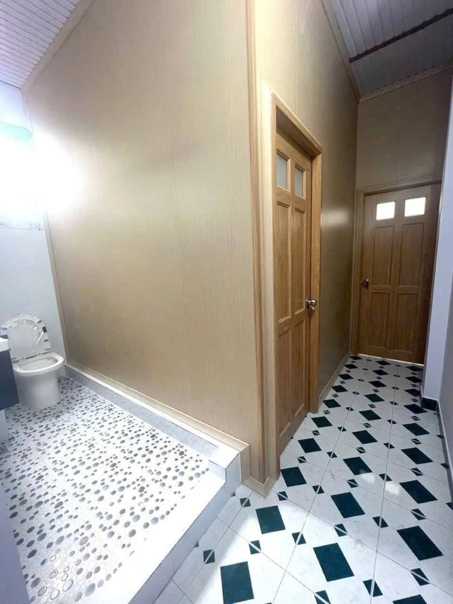 Bán nhà hẻm 5m 2 tầng 30m² gần chợ Thiếc, Quận 11, giá 4,53 tỷ - Ảnh thu nhỏ 4