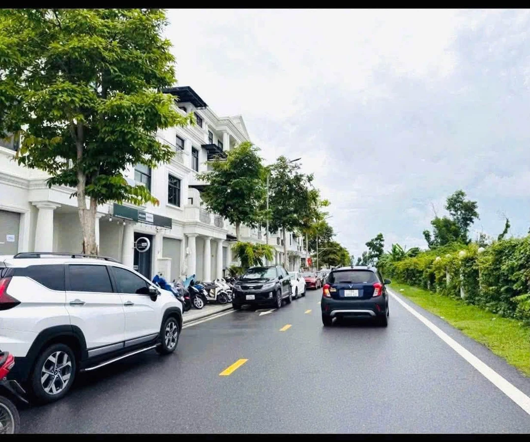 Bán shophouse 100m2 mặt tiền 6m Vinhomes Marina 15 tỷ 500 triệu - Ảnh thu nhỏ 2
