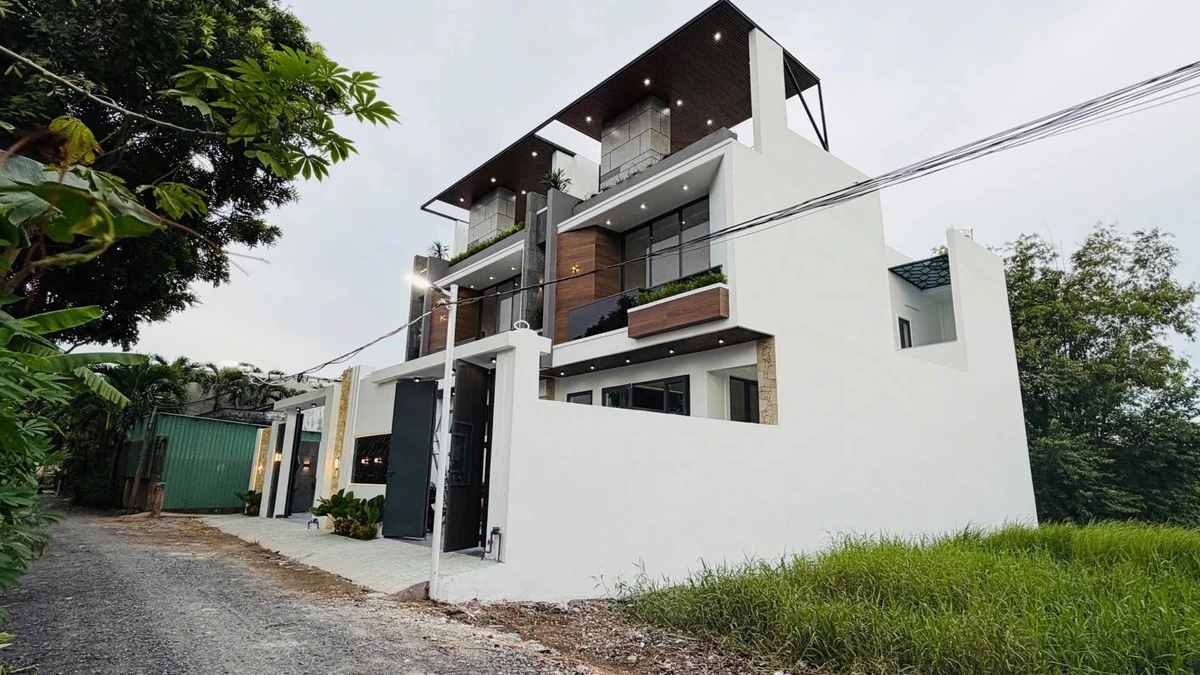 Bán villa sân vườn mini 7,3x21m 4PN gần chợ Hưng Long, Phước Lý, Cần Giuộc - Ảnh thu nhỏ 2