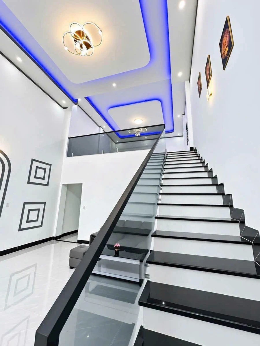 Bán nhà gác lửng mặt tiền Nguyễn Văn Linh Tây Ninh 100m2 - Ảnh thu nhỏ 5