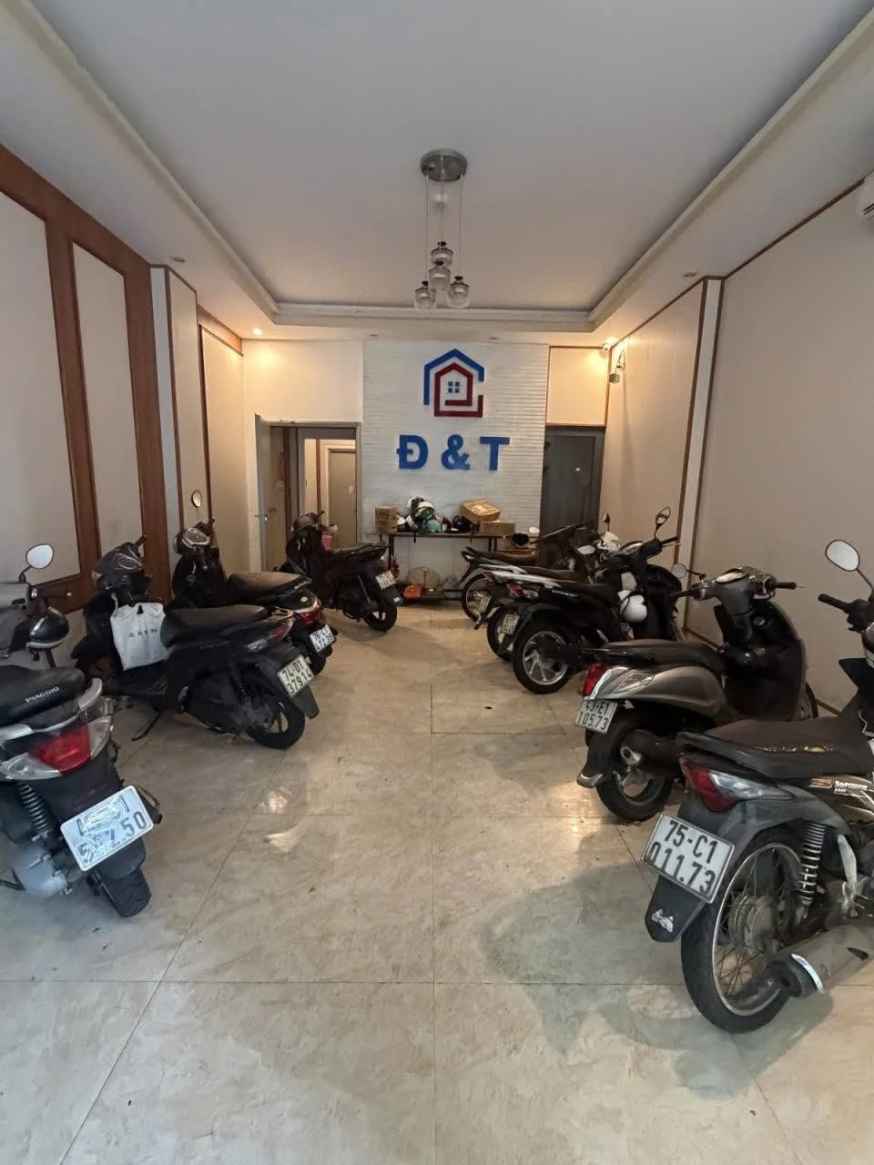 Bán tòa căn hộ 14 studio 92m² Hoàng Bích Sơn Đà Nẵng 27 tỷ - Ảnh 1