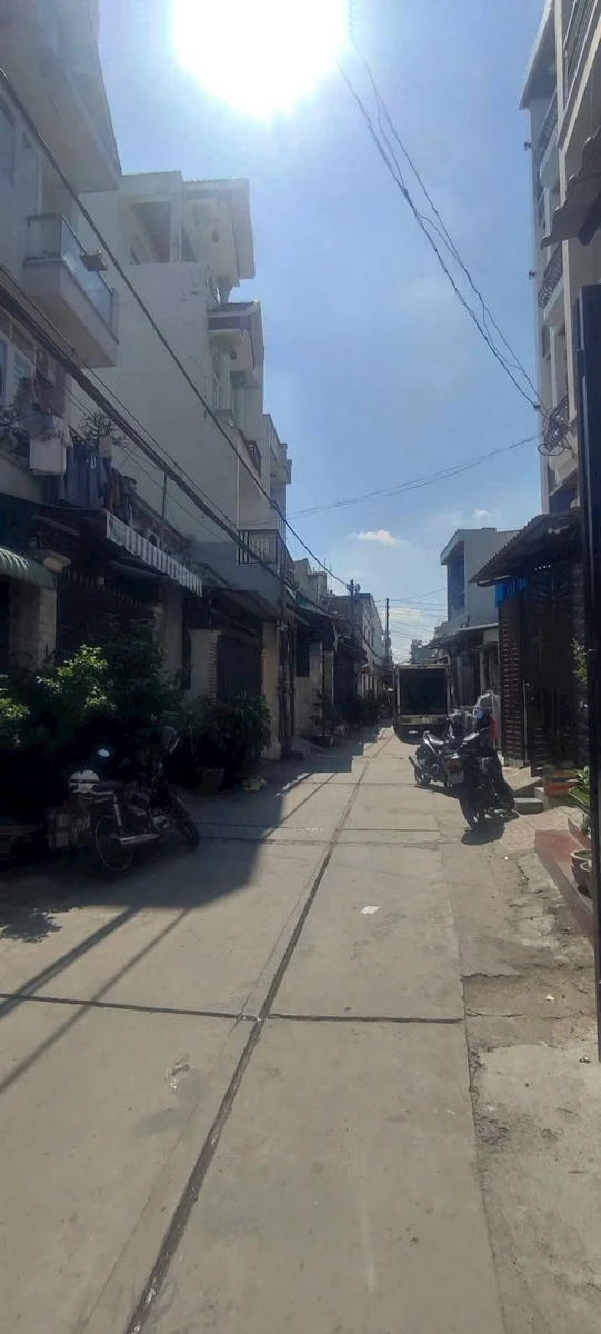 Bán nhà Bình Tân 60m² sổ hồng riêng 4 tỷ - Ảnh 1