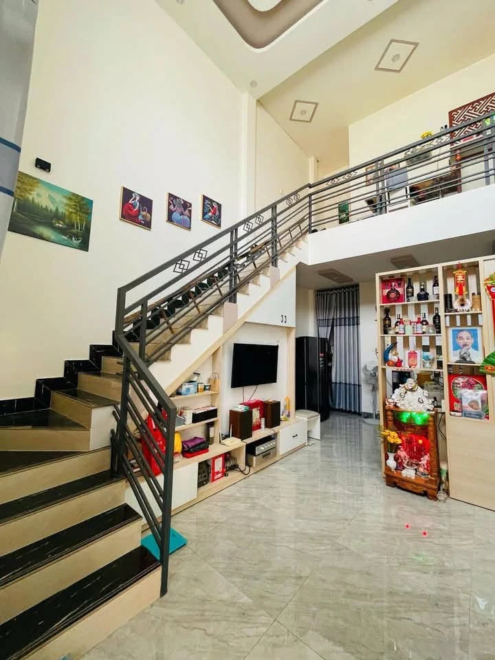 Bán nhà hẻm 60m² 2 phòng ngủ Rạch Giá - Ảnh thu nhỏ 2