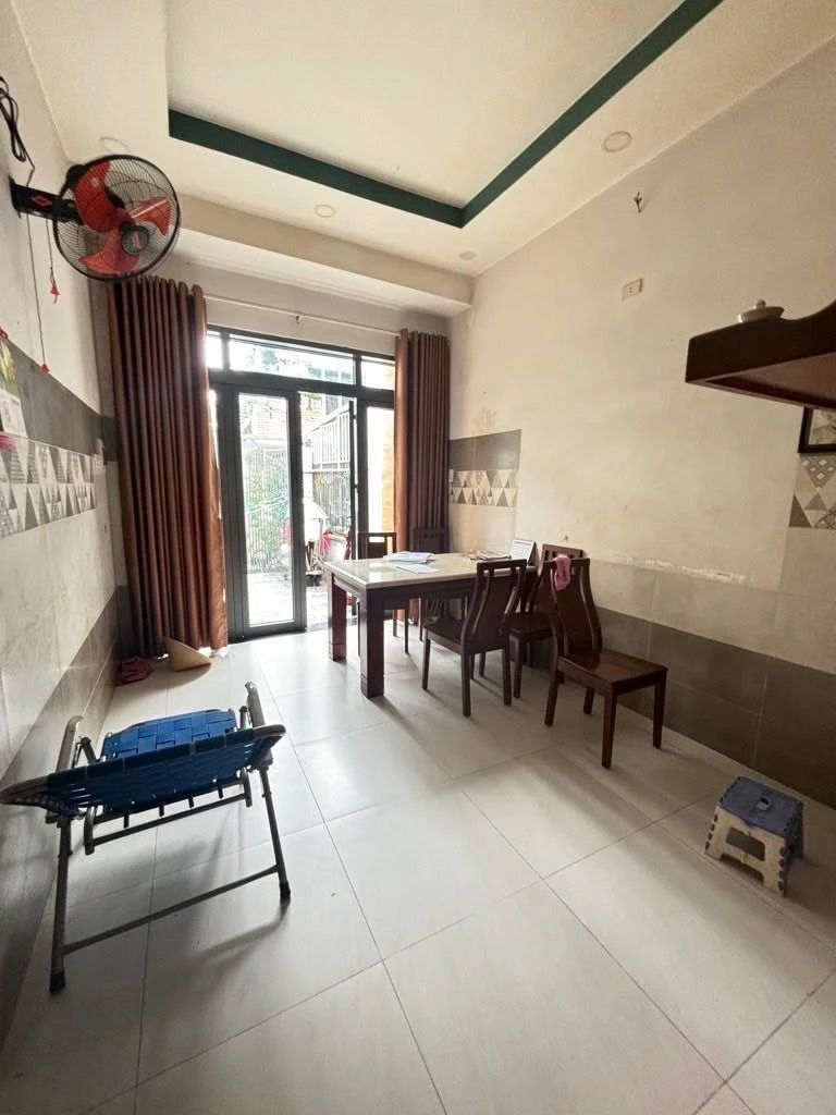 Bán nhà hẻm xe hơi 90m2 cấp 4 Vũ Tùng Bình Thạnh 8.7 tỷ - Ảnh thu nhỏ 4