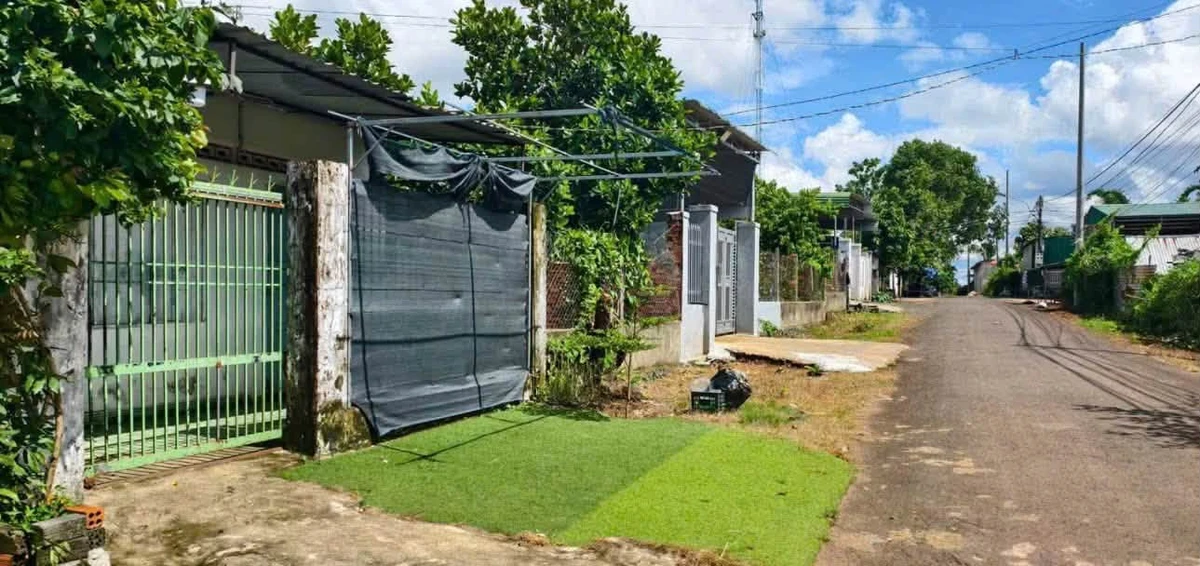 Bán nhà Hóc Môn 125m² 850 triệu - Ảnh thu nhỏ 3