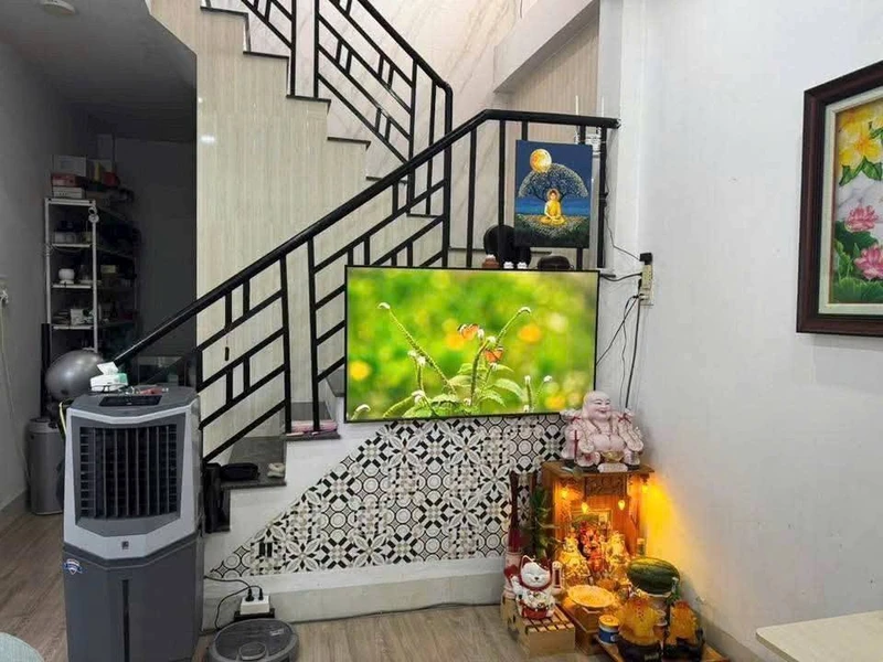 Bán nhà hẻm Quy Nhơn 51m2, giá 1 tỷ 650