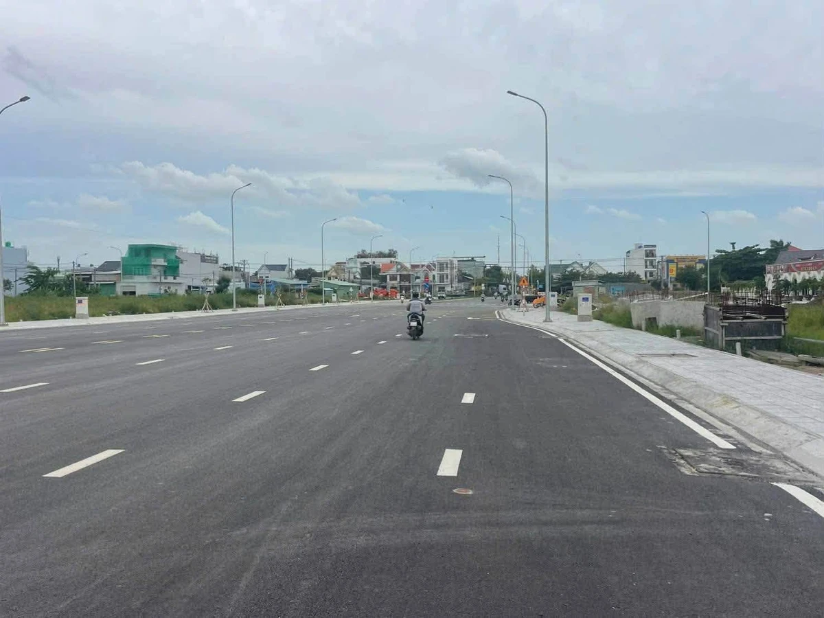 Bán 2 nền liền kề Bến Lức, 200m², mặt tiền Nguyễn Văn Tiếp - Ảnh thu nhỏ 2