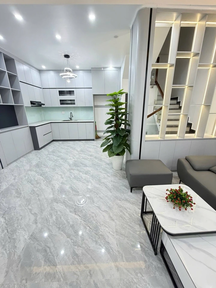 Bán nhà độc lập 4 phòng ngủ 41m² Miếu Hai Xã, giá 2,95 tỷ - Ảnh thu nhỏ 2