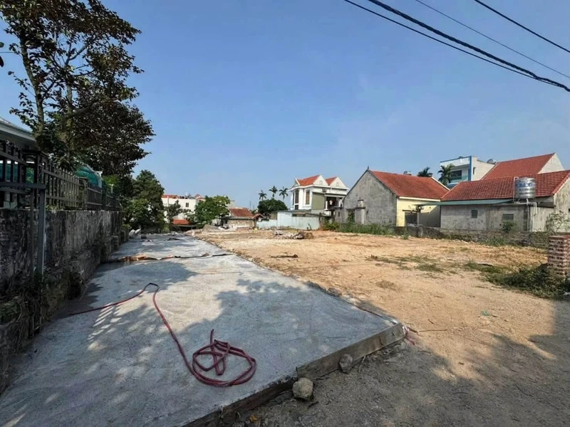 Bán đất 77,5m² mặt tiền 4,54m Việt Hưng Hạ Long