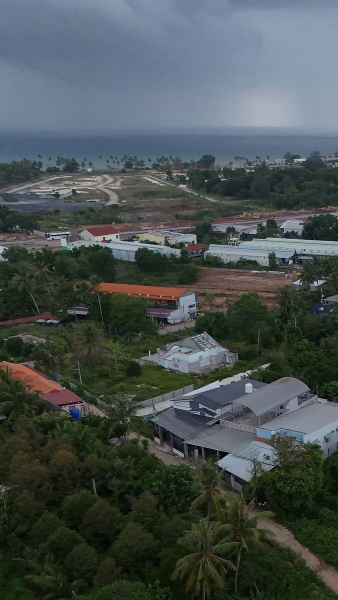 Bán đất 1000m2 gần biển Bãi Trường Phú Quốc 9,9 tỷ - Ảnh 1