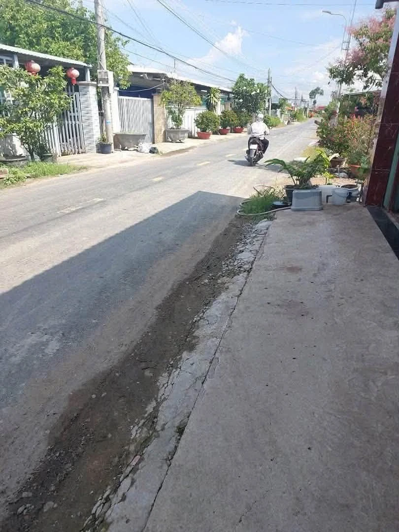 Bán đất thổ cư 247m có nhà cấp 4 Cần Dước Long An - Ảnh 1