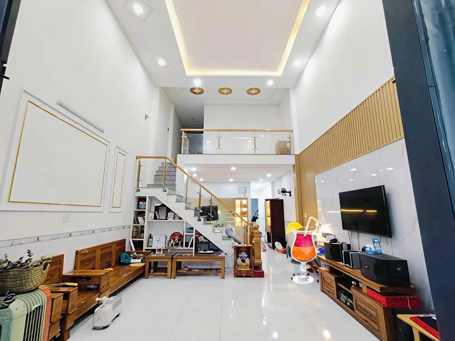 Bán nhà phố Trảng Dài Biên Hòa 115m² 3 phòng 2.19 tỷ - Ảnh 1