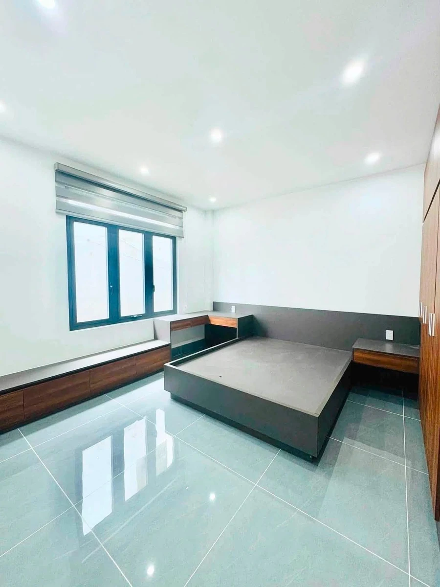 Bán nhà mặt tiền 100m² Phan Văn Trường, Rạch Giá, Kiên Giang - Ảnh thu nhỏ 4
