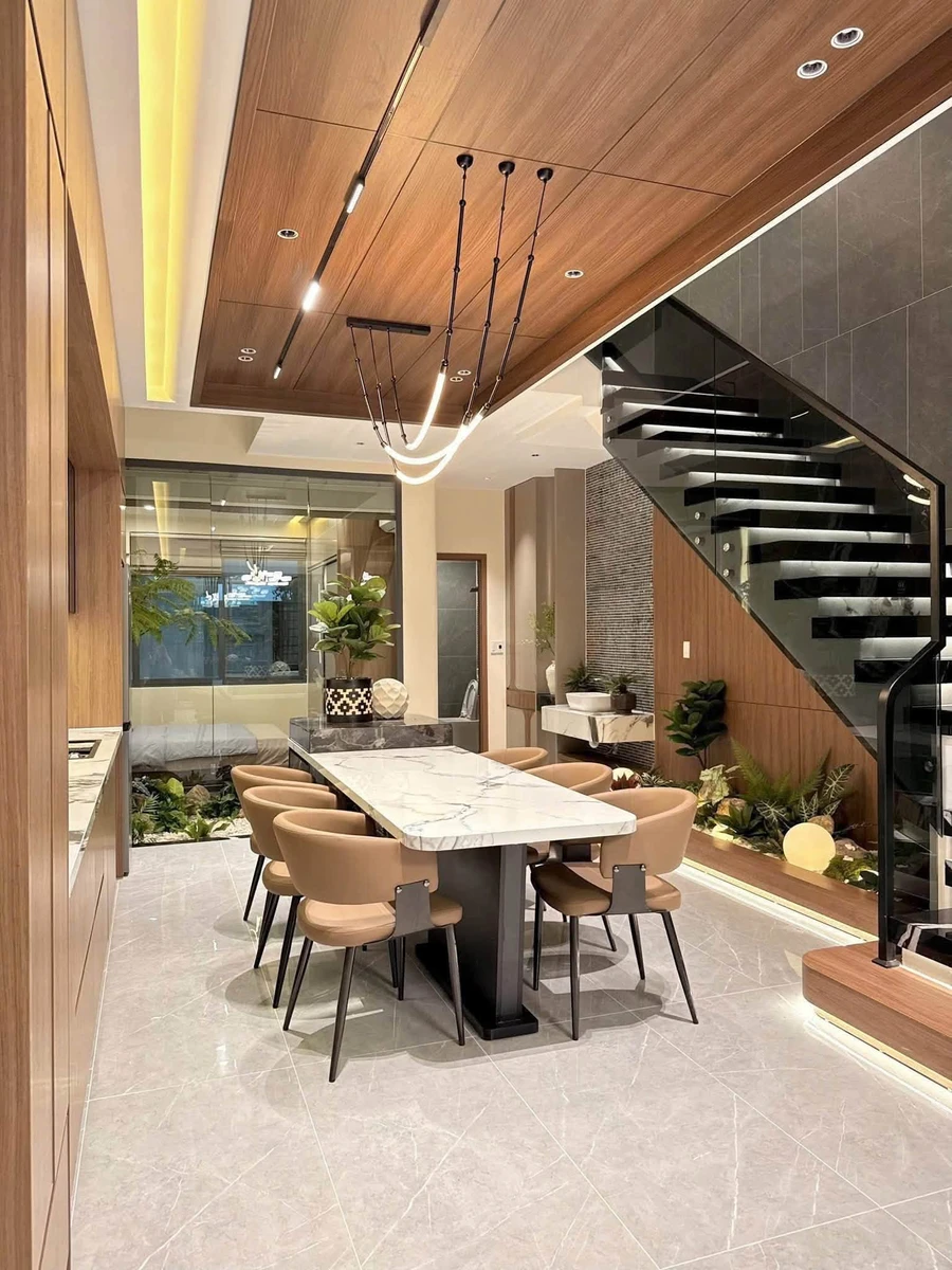 Bán nhà 3 tầng mặt tiền Thanh Lương 18, Hòa Xuân, Đà Nẵng, 100m², 9,35 tỷ - Ảnh thu nhỏ 3