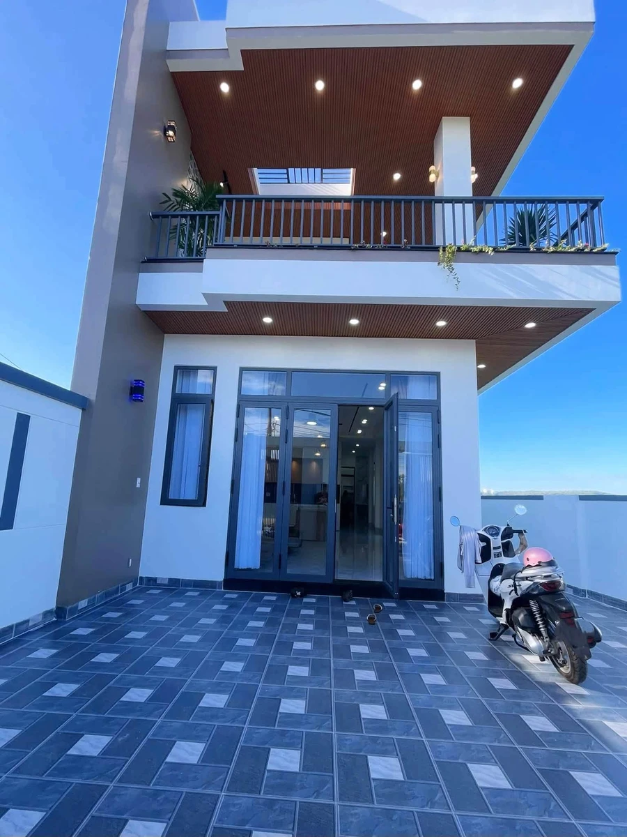 Bán nhà 4PN hiện đại 217m² mặt tiền Pleiku, Gia Lai - Ảnh thu nhỏ 3