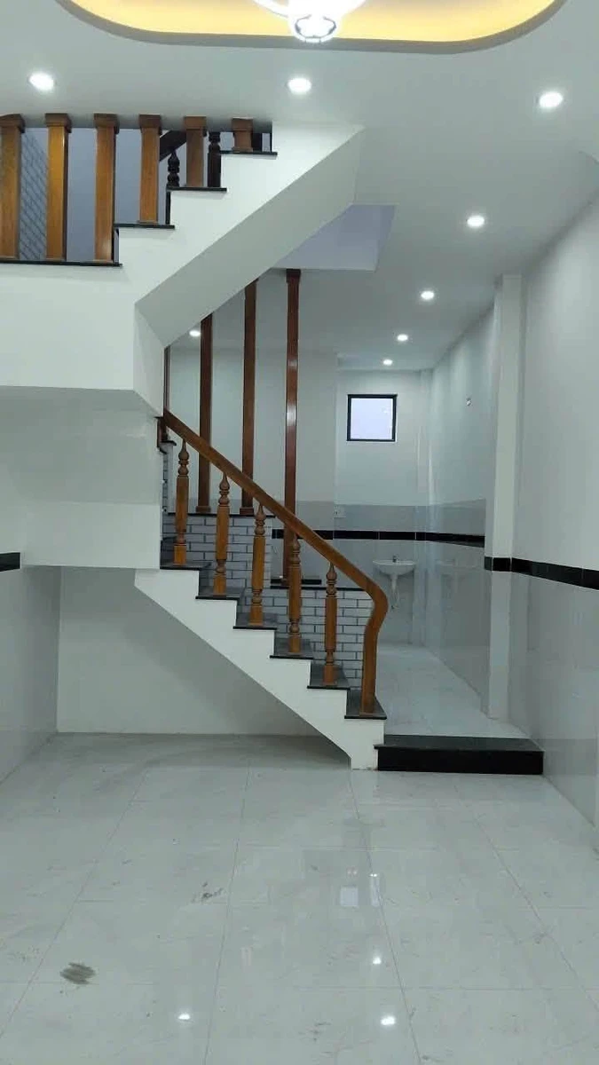 Bán nhà hẻm 2 tầng 40,1m2 Quy Nhơn 2 tỷ 550 triệu - Ảnh thu nhỏ 2
