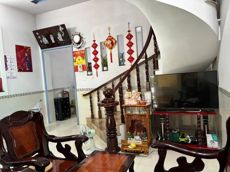 Bán nhà 1 trệt 2 lầu 76m² Biên Hòa 5 tỷ 5