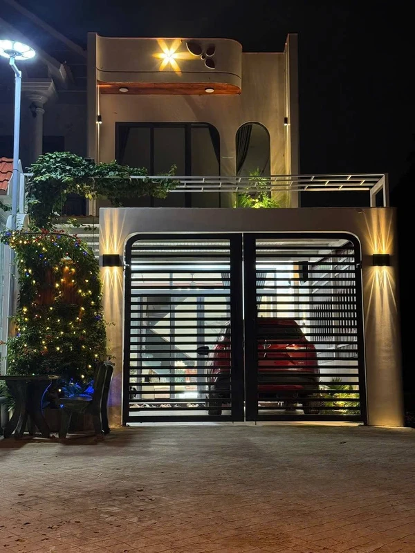 Bán nhà 3 phòng ngủ mặt tiền Nguyễn Hữu Cảnh Tân Phú 250m² 5 tỷ 5