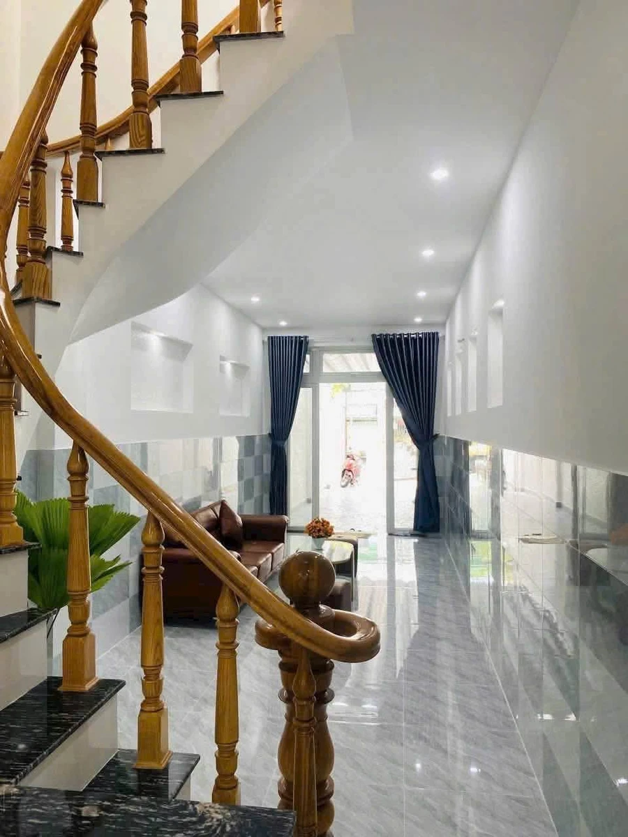 Bán nhà mặt tiền Xô Viết Nghệ Tĩnh, Vũng Tàu, 93m2, 10.5 tỷ - Ảnh thu nhỏ 2