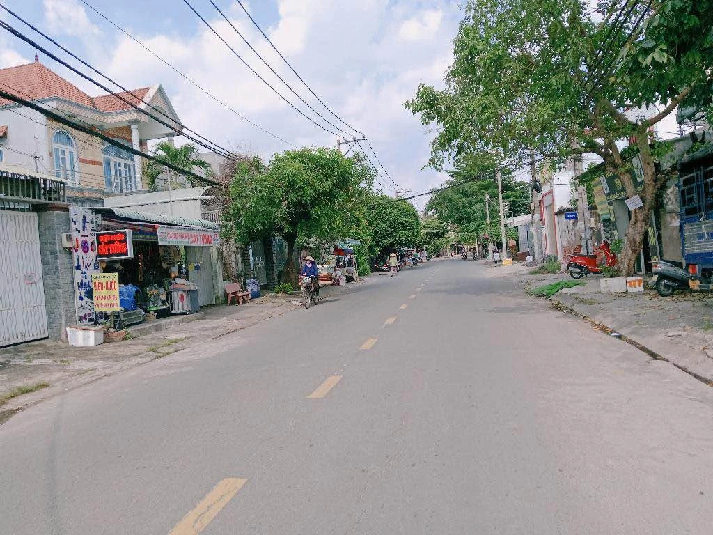 Bán nhà 2 tầng 177m² mặt tiền kinh doanh Thủ Đức - Ảnh 1