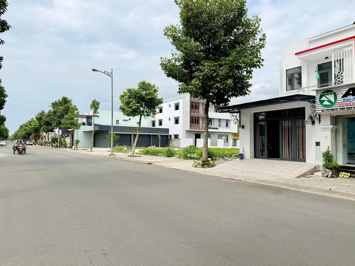 Bán nhà trệt lầu 3PN, 90m² KĐT Phú Cường, 3 tỉ - Ảnh 1