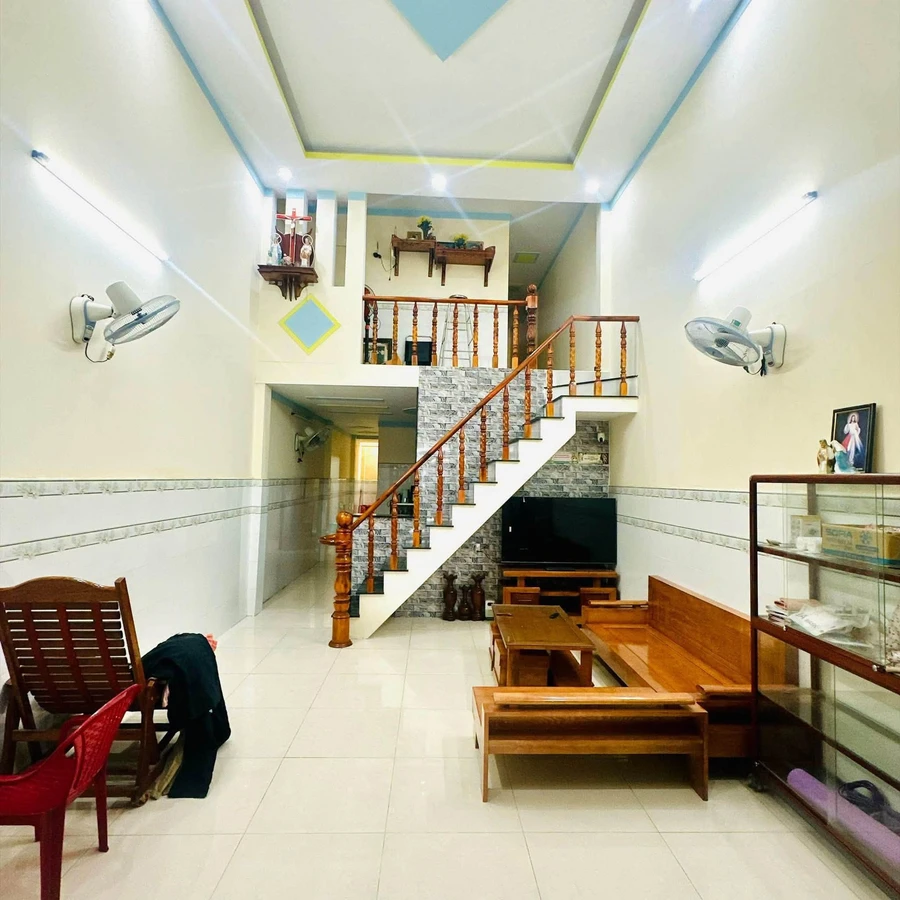 Bán nhà sổ riêng Dĩ An 113.6m² 3 tỷ 6 - Ảnh thu nhỏ 2