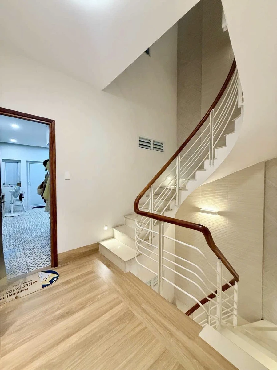 Bán nhà 6PN 6WC Sư Vạn Hạnh Quận 10, 63m2, 18 tỷ - Ảnh thu nhỏ 3