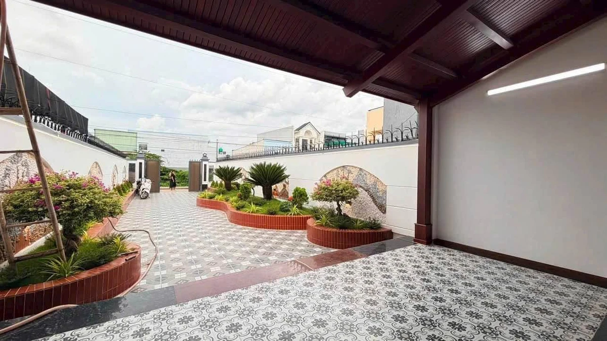 Bán nhà vườn gỗ 300m² 5,1 tỷ Phước Lý Long An - Ảnh thu nhỏ 5
