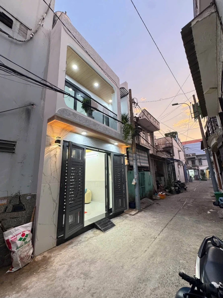 Bán nhà hẻm 1 trệt 1 lầu 40m2 đường 8B, Bình Hưng Hòa A, Bình Tân, giá 4,85 tỷ - Ảnh thu nhỏ 2