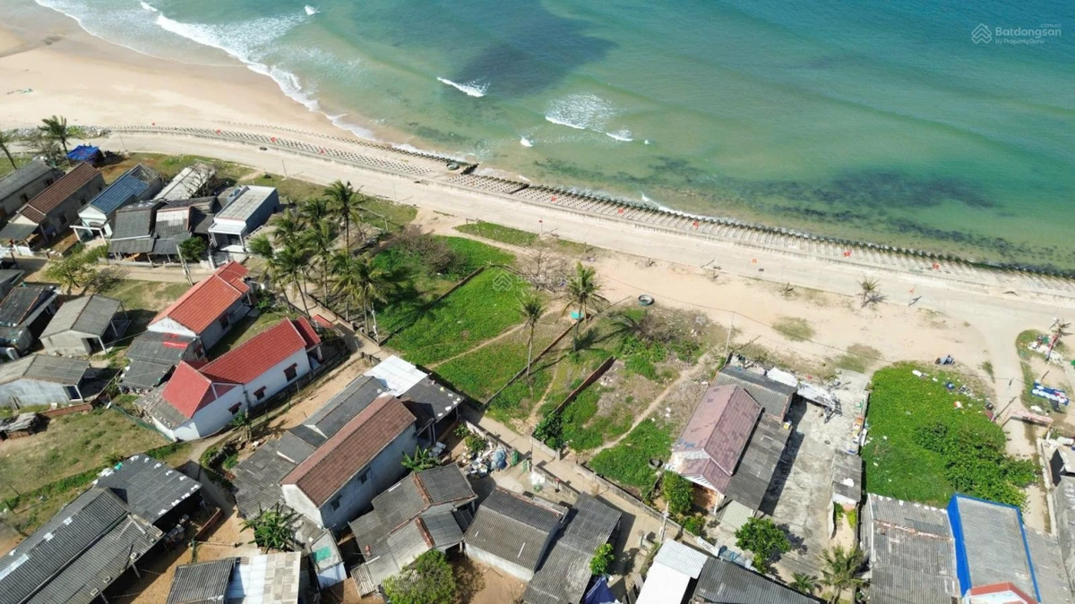 Bán đất 2 mặt tiền, nhìn trực diện biển Phước Thiện, Quảng Ngãi sđcc, 191m, giá 2,15 tỷ - Ảnh thu nhỏ 2