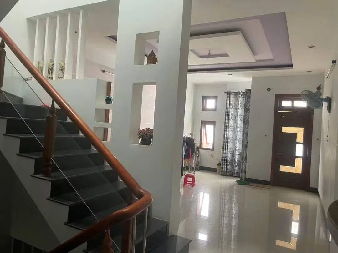 Bán nhà 3 tầng mặt tiền Cần Vương 100m2, Q.5 - Ảnh 1