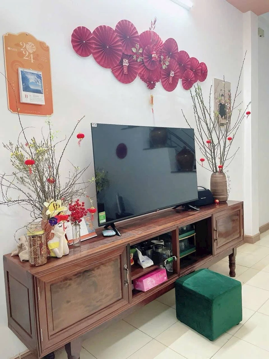 Bán nhà 2 tầng mặt tiền Bà Trưng 176m² 1,4 tỷ Quận 1 - Ảnh thu nhỏ 2