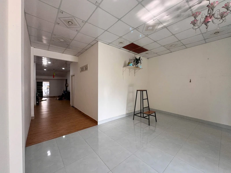 Bán nhà 2PN sổ riêng 105m² Buôn Ma Thuột 2,35 tỷ dinhdoannhapho