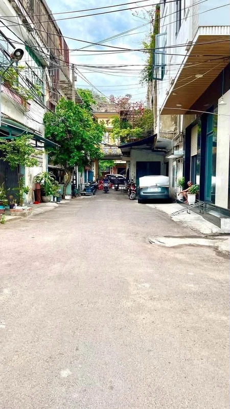 Bán đất hẻm Nguyễn Tri Phương 1000m2 giá 3,7 tỷ dolly