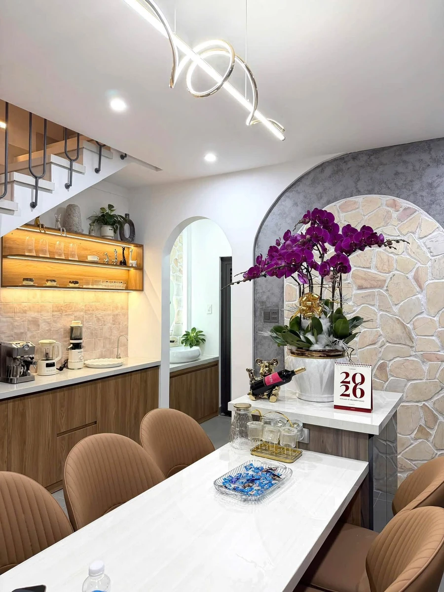 Bán nhà mặt tiền kinh doanh Nguyễn Trãi 80 m2, 5 tỷ 980 - Ảnh thu nhỏ 3