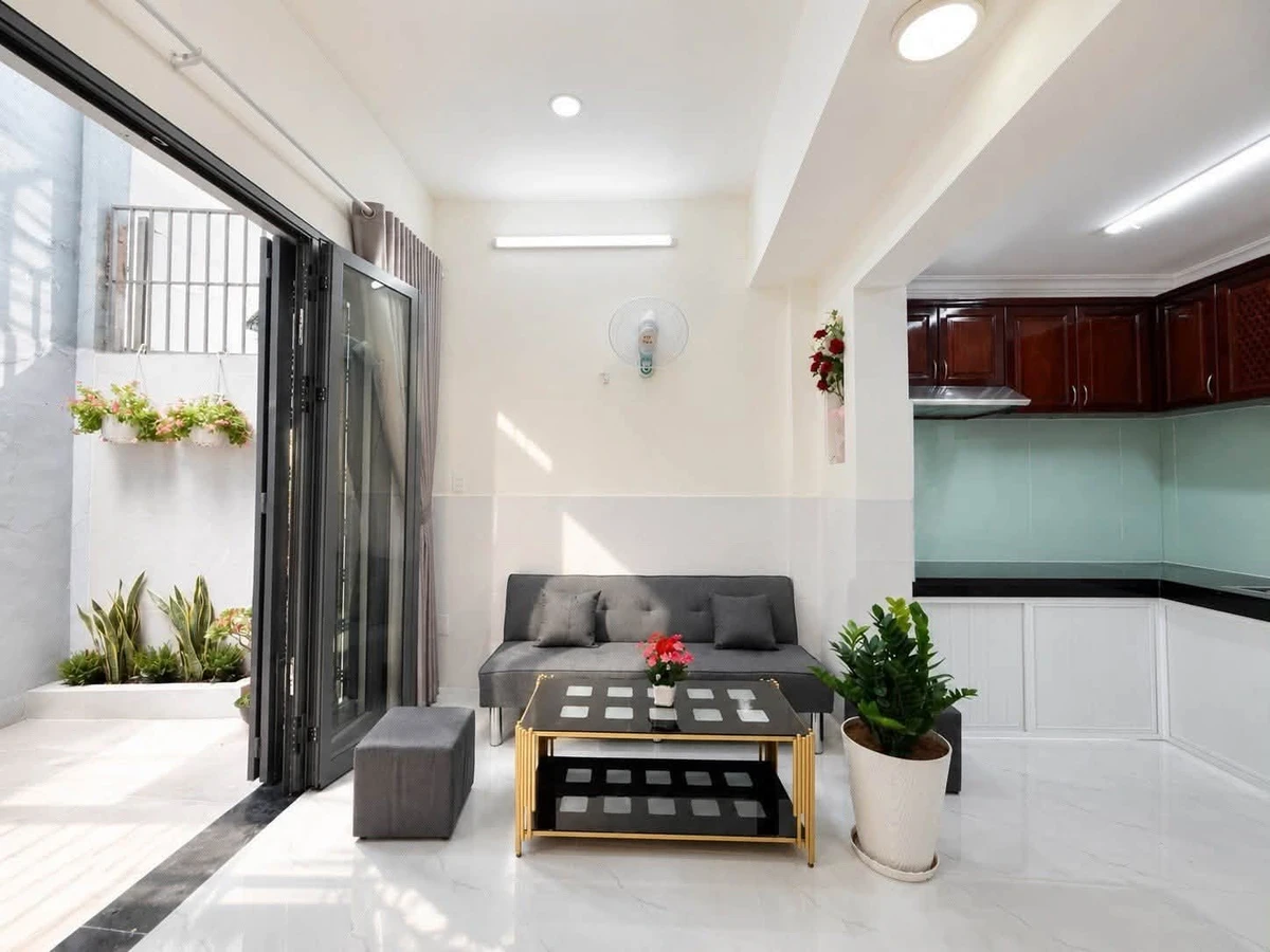 Bán nhà hẻm 4 tầng 28m² 4PN đường Phan Văn Trị, Bình Thạnh, giá 4,9 tỷ - Ảnh thu nhỏ 2