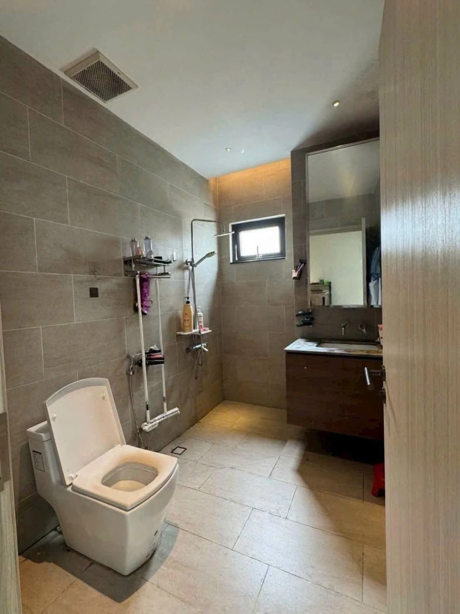 Bán nhà mặt tiền 2 tầng 6x22m đường Nguyễn Công Trứ, khu Kiến Thiết, Hiệp Phú, Thủ Đức - Ảnh thu nhỏ 4