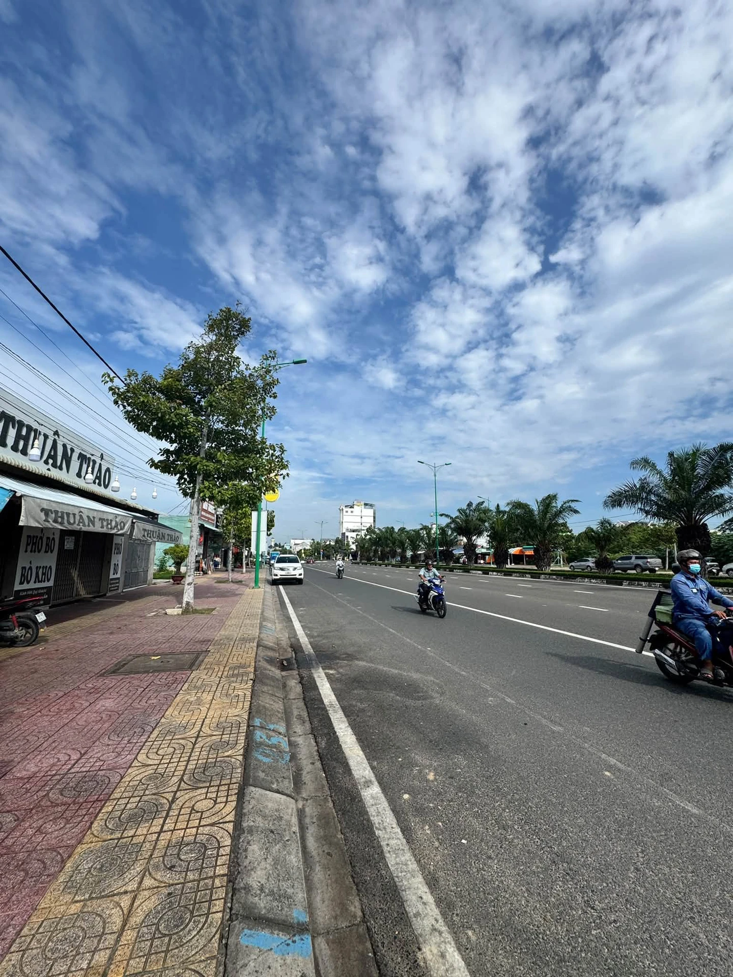 Bán nhà mặt tiền đại lộ Lê Duẫn, Phan Thiết, 139m2, 6,3 tỷ - Ảnh 1
